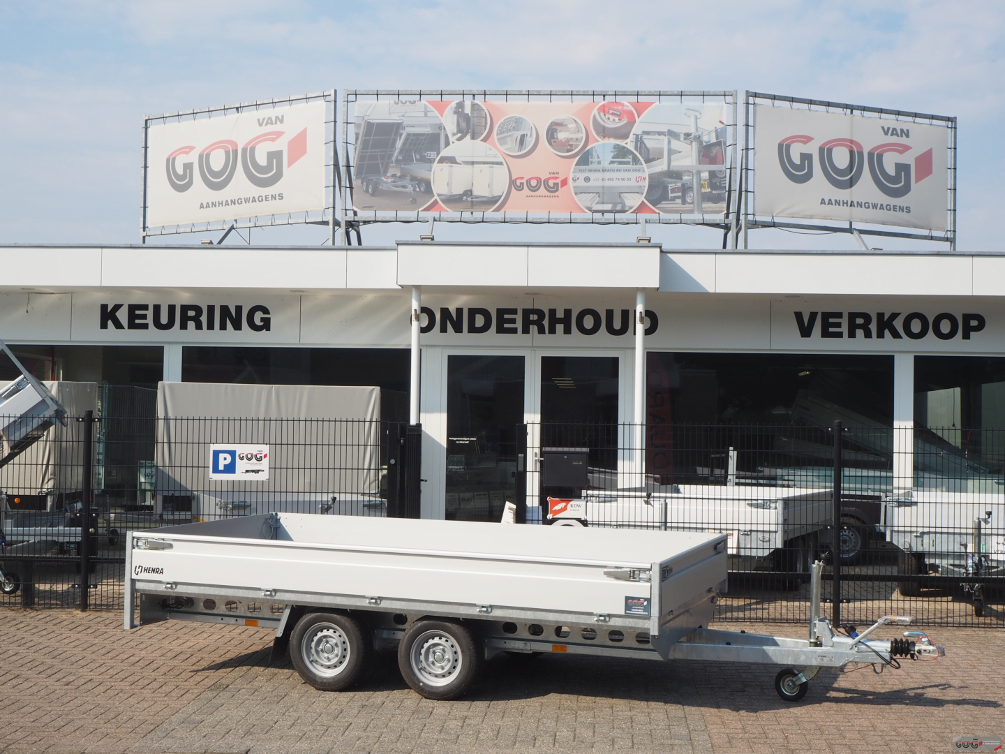 Henra plateauwagen 351x185 2700kg met sledes €2870,- voorraadnummer 20 (2)