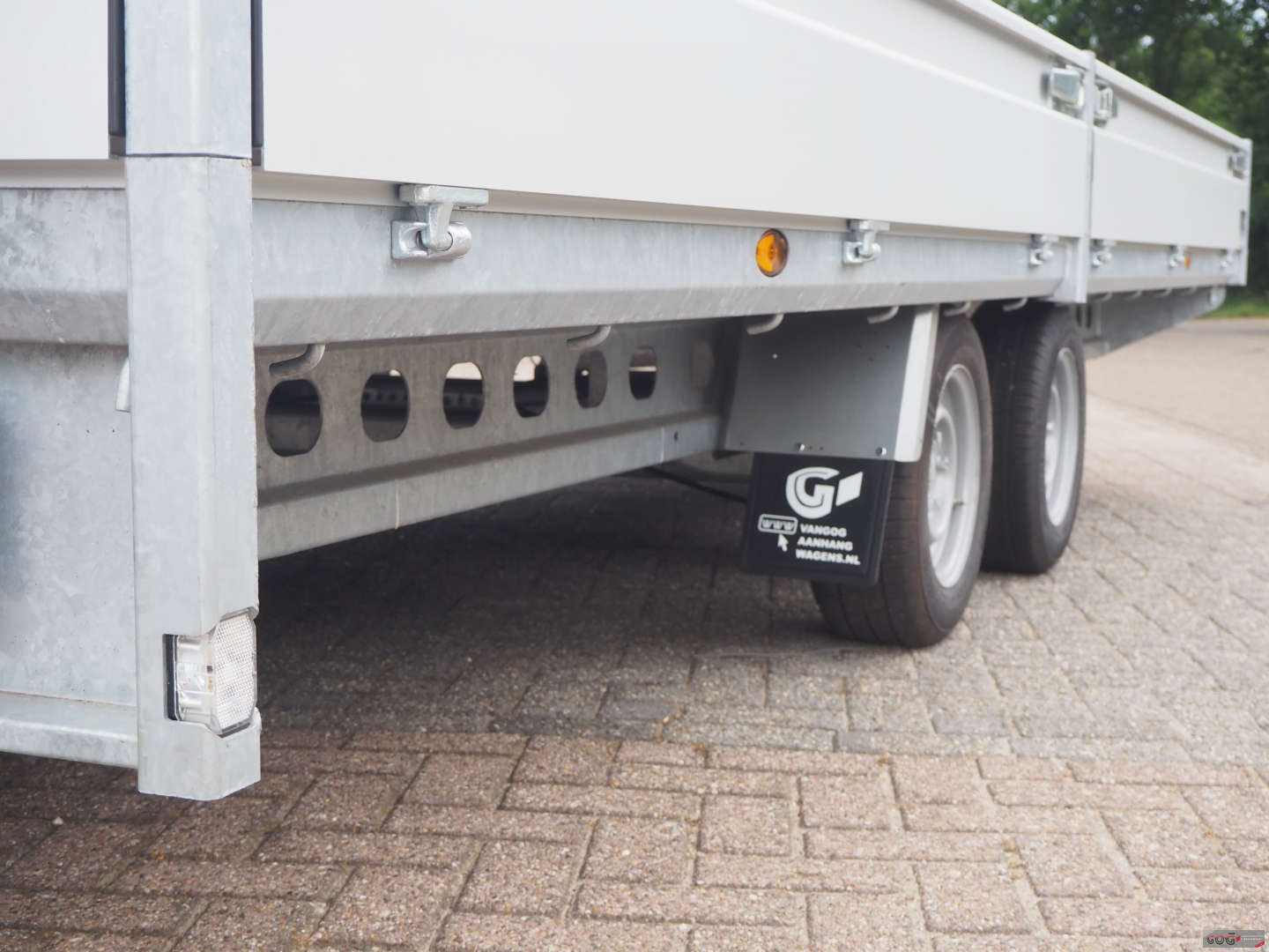 Henra plateauwagen 503x222 3500kg oprijplaatsledes Bkeuze €4310 voorraadnummer 25 (13)