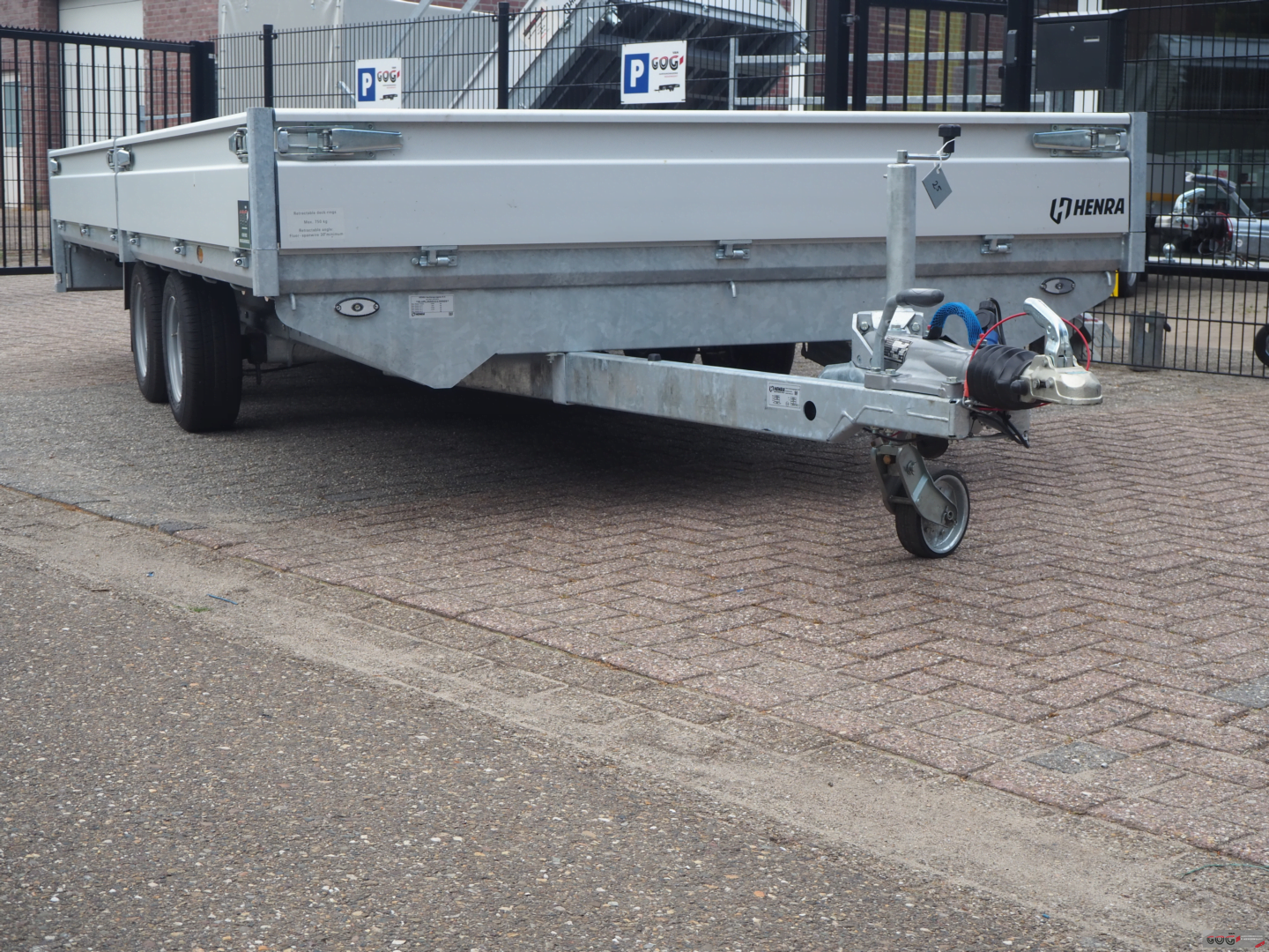 Henra plateauwagen 503x222 3500kg oprijplaatsledes Bkeuze €4310 voorraadnummer 25 (18)