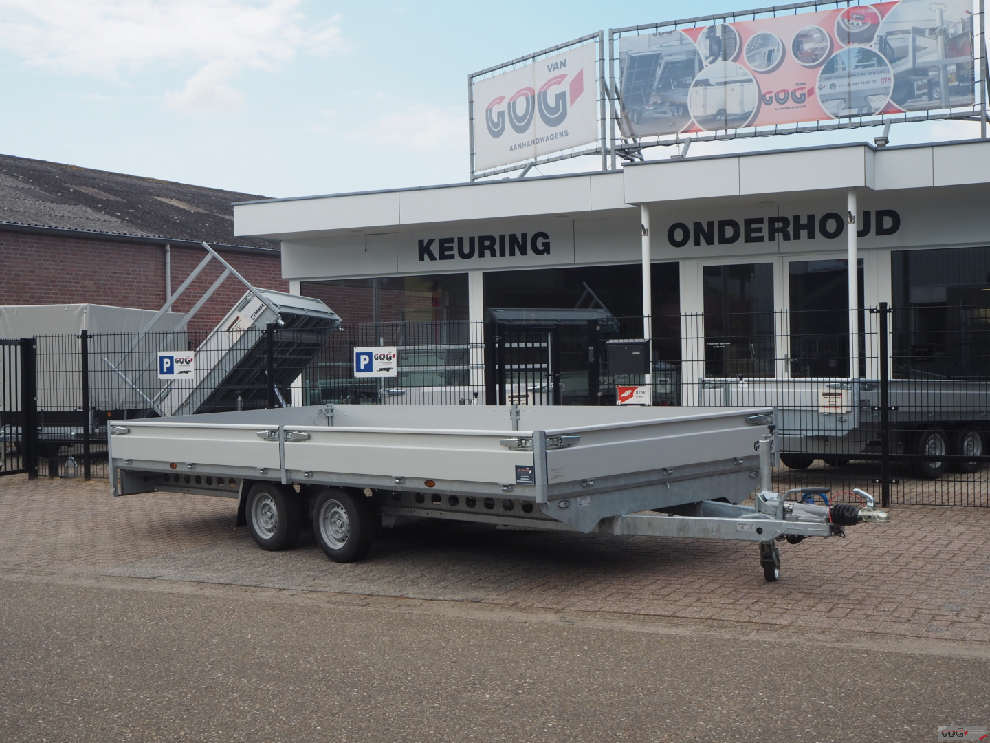 Henra plateauwagen 503x222 3500kg oprijplaatsledes Bkeuze €4310 voorraadnummer 25 (20)