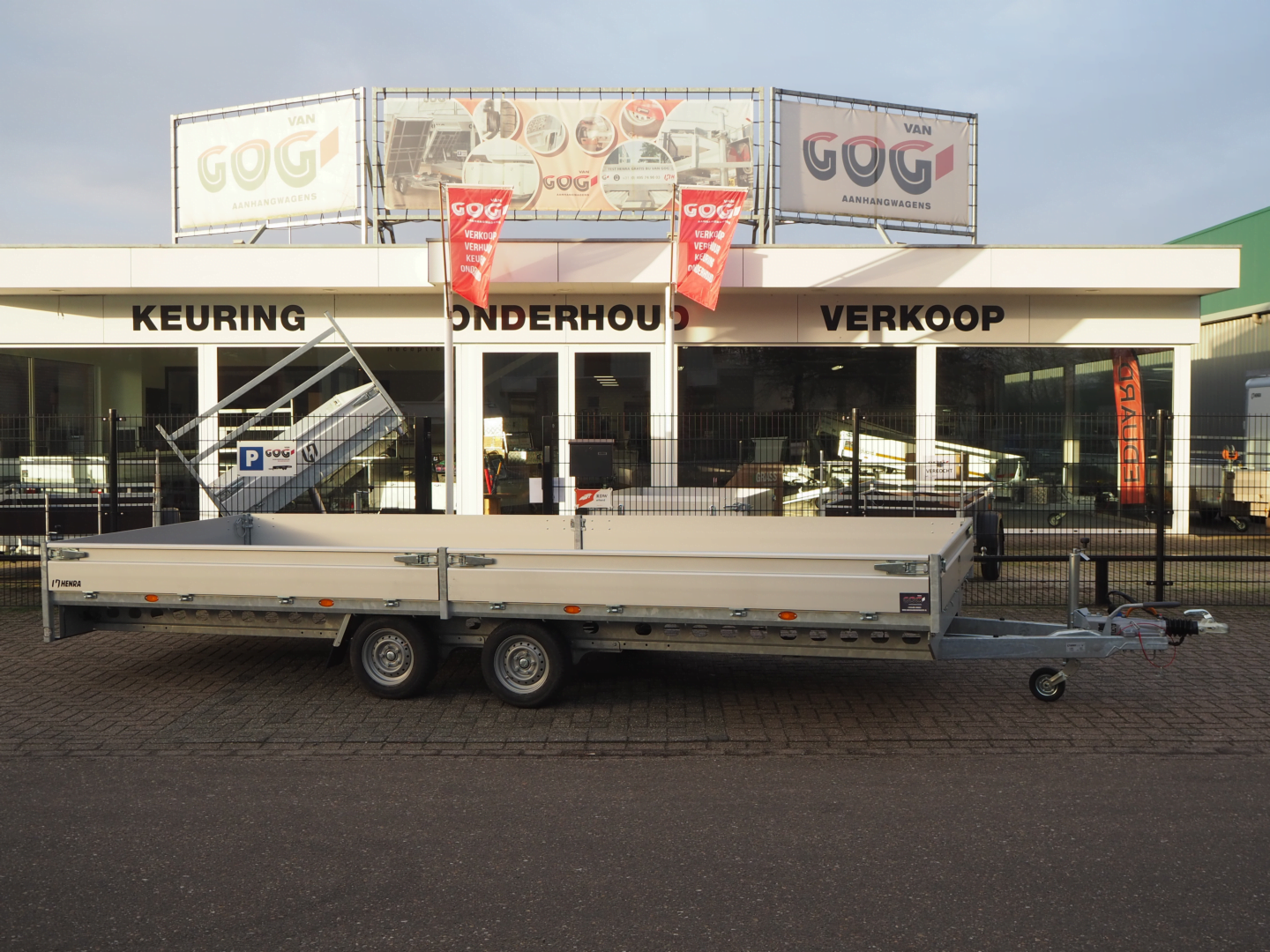 Henra plateauwagen 553x222 3500kg sledes €5550 voorraadnummer 5 (1) Henra plateauwagen 553x222 3500kg sledes