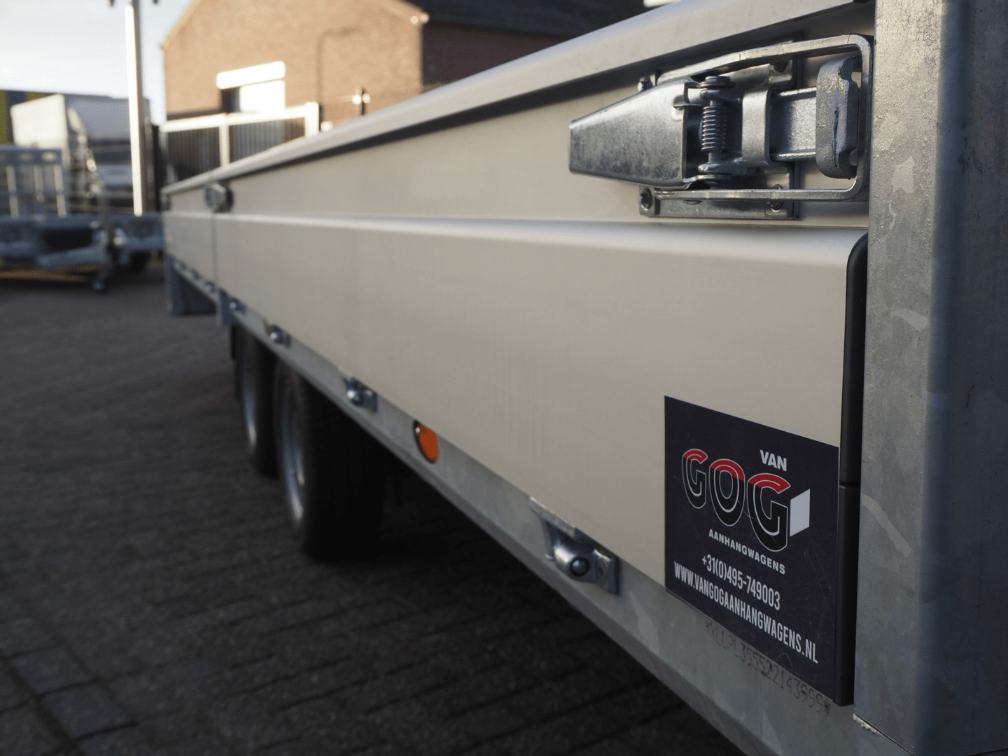 Henra plateauwagen 553x222 3500kg sledes €5550 voorraadnummer 5 (12)