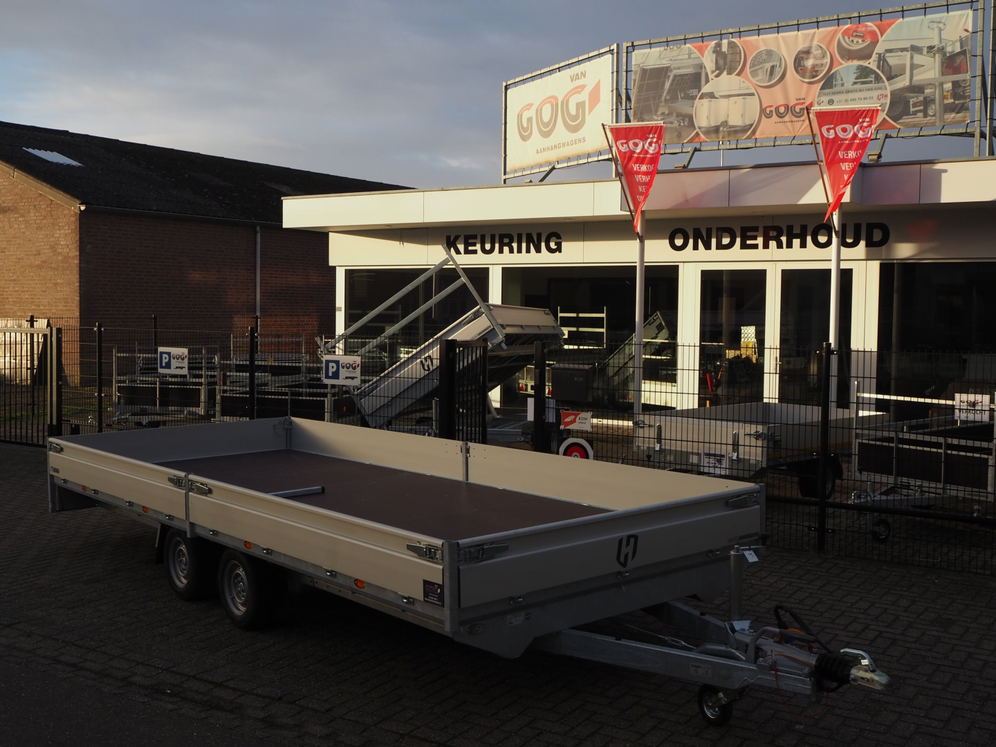 Henra plateauwagen 553x222 3500kg sledes €5550 voorraadnummer 5 (13)