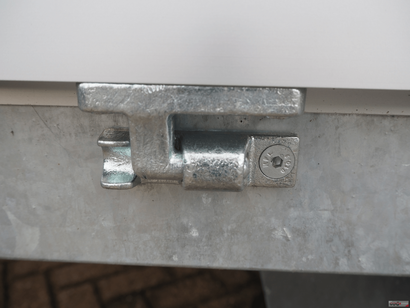 henra pl354020sl 401x202 3500kg oprijplaatsledes (2)