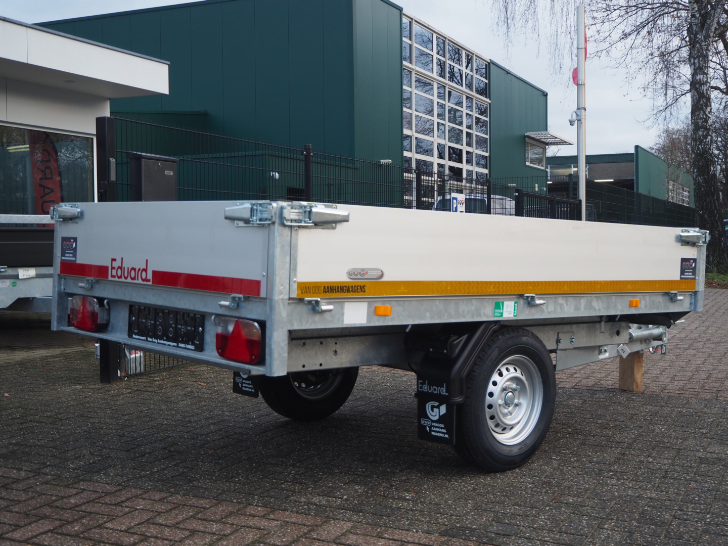 Eduard plateauwagen 256x150 1350kg 66cm b-keuze € 1500 excl. 21%BTW voorraadnummer 148 (6)