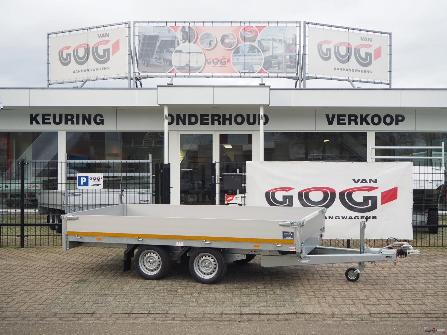 Eduard plateauwagen 356x180 2700kg lvh 63cm (2)