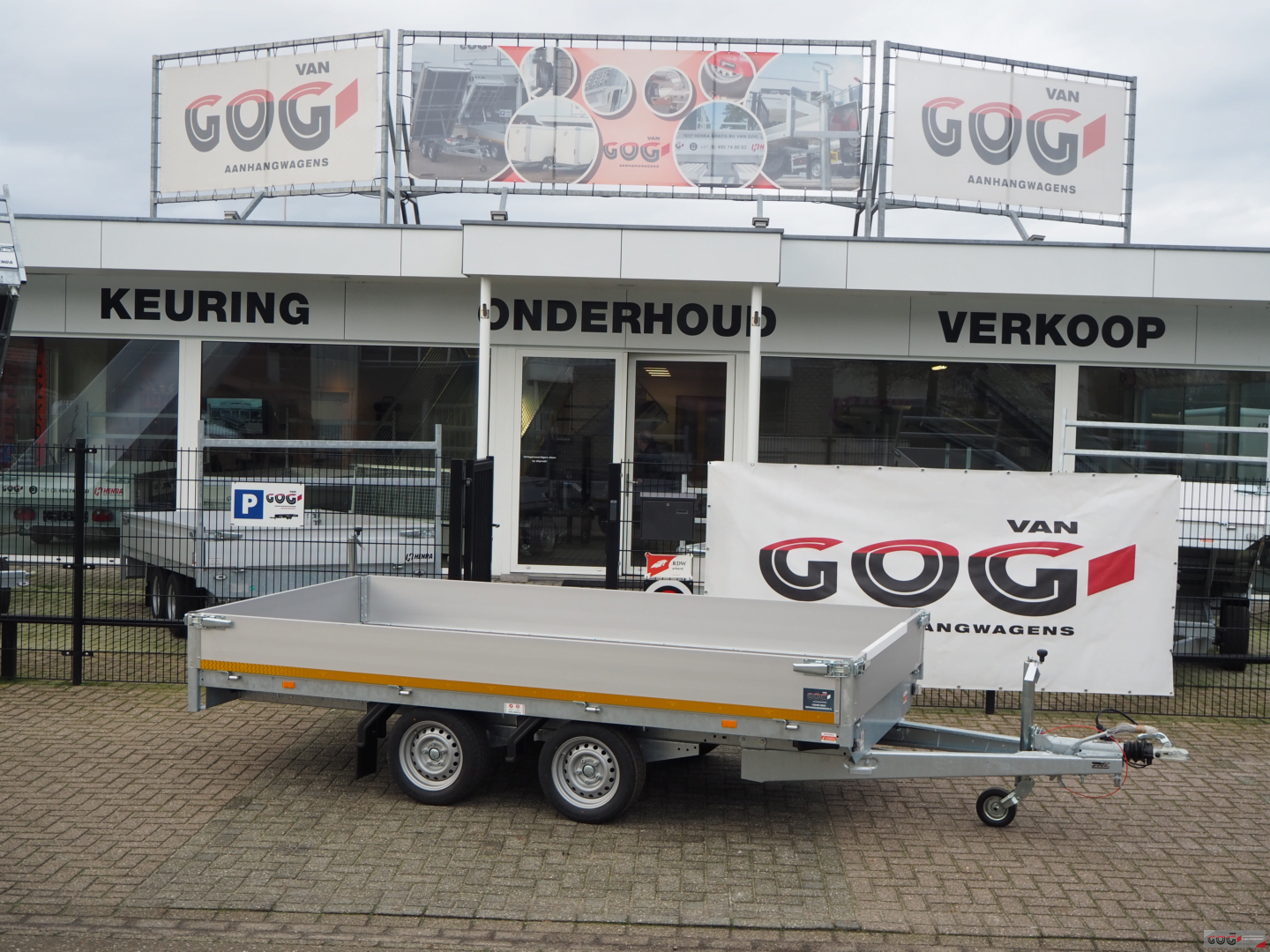Eduard plateauwagen 356x180 2700kg lvh 63cm (3)