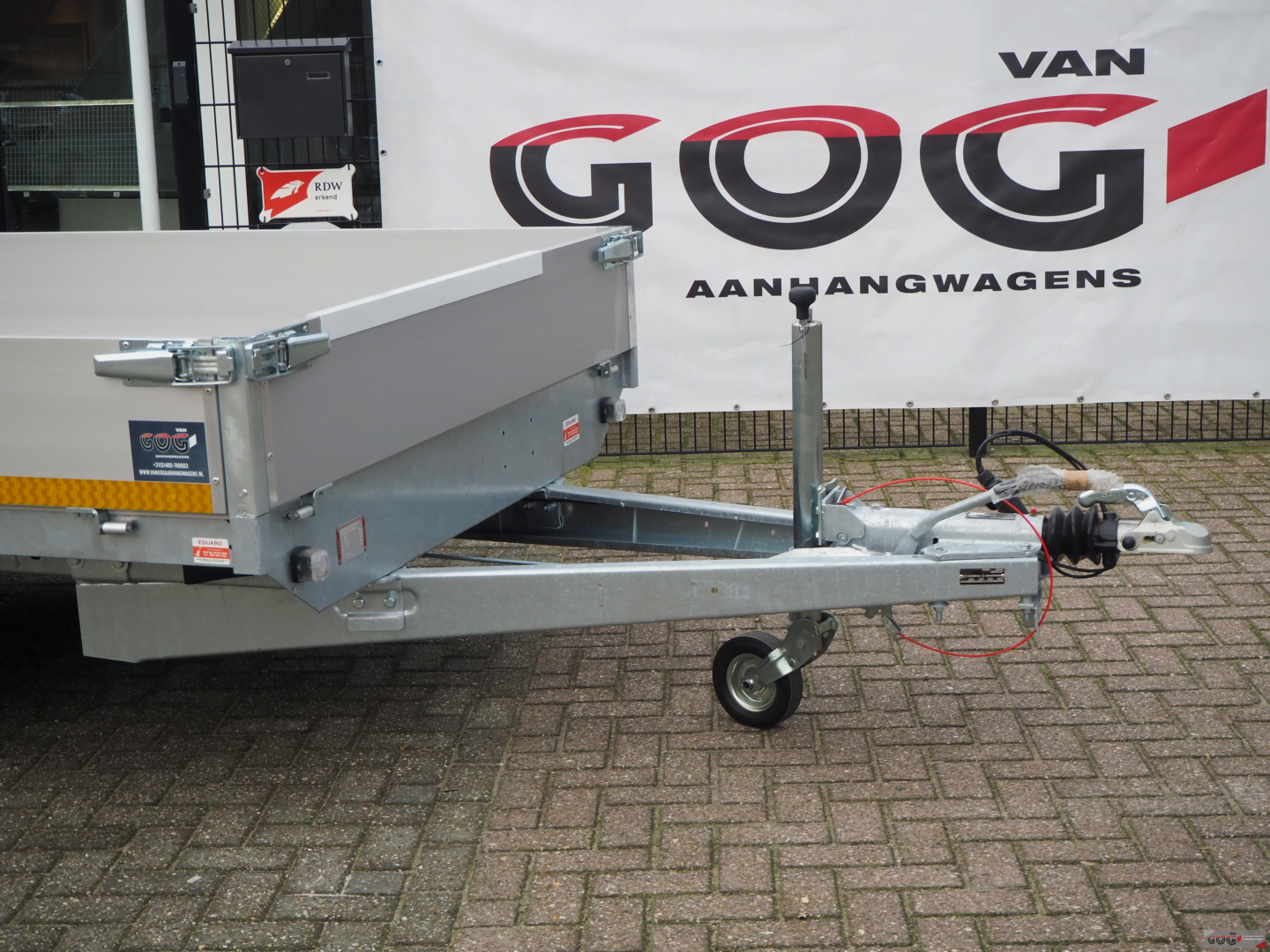 Eduard plateauwagen 356x180 2700kg lvh 63cm (6)