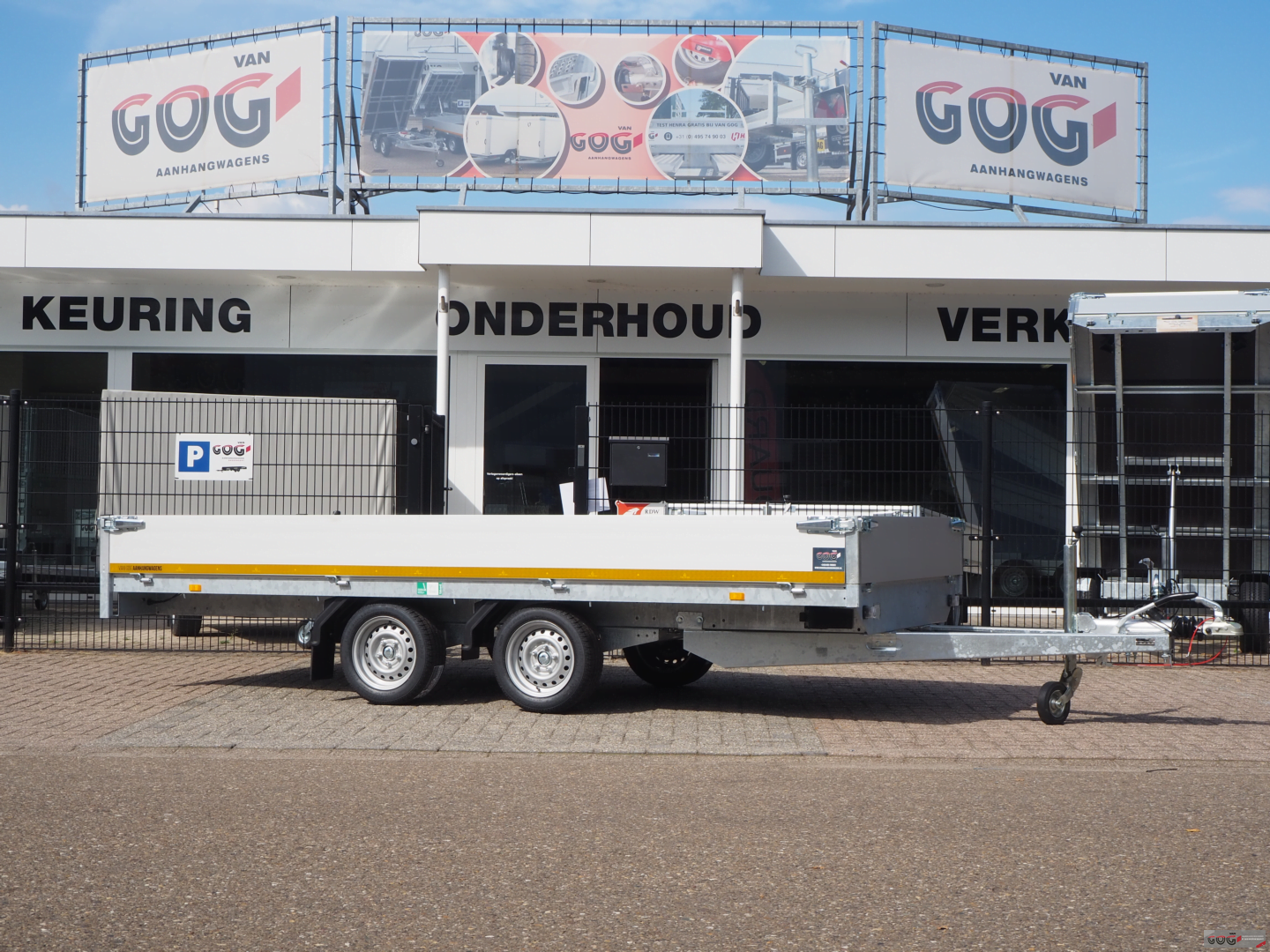 Eduard plateauwagen 406x180 2700kg lvh 63cm oprijplaten €2765 voorraadnummer 34 (4)