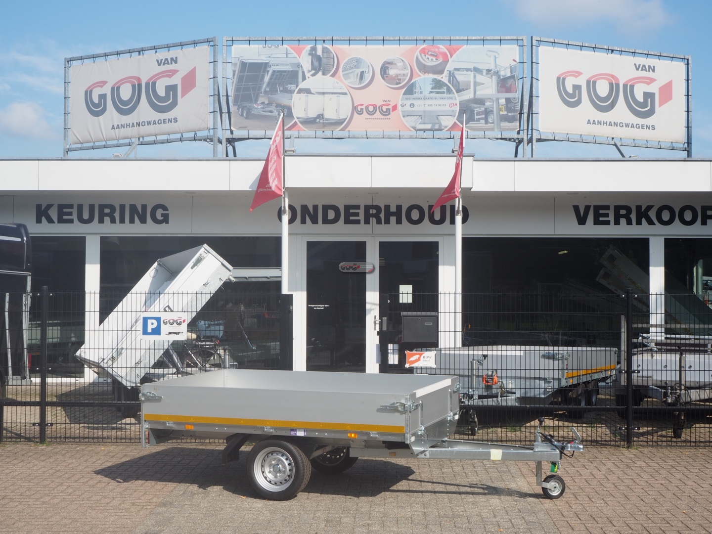 Eduard plateauwagen 230x145 750kg lvh 63cm enkelasser incl. neuswiel €1190,- excl. 21%BTW voorraadnummer 51 (2)