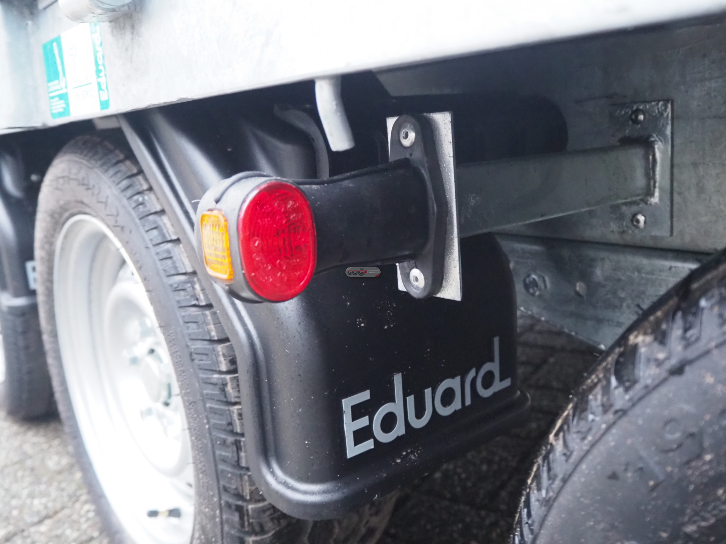Eduard plateauwagen 456x220 3500kg tridem lvh 63cm €5000 voorraadnummer 72 (4)