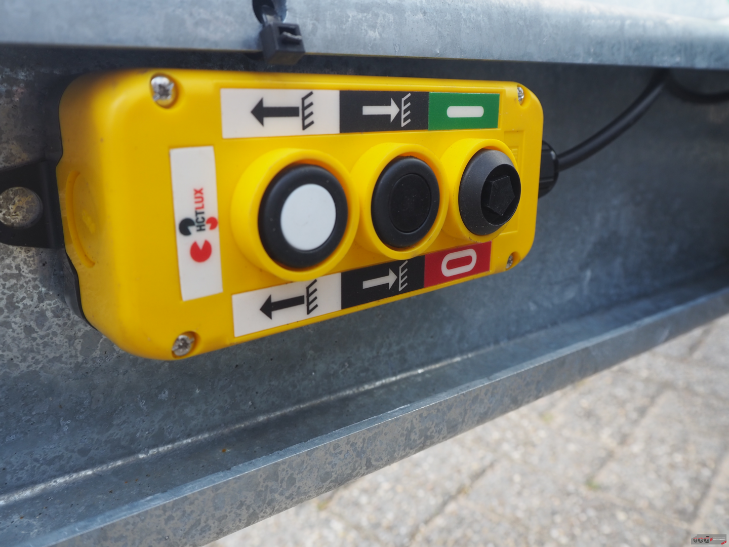Henra achterwaartse kipper 301x165 2700kg elektrisch nieuw model €3985 voorraadnummer 1 (24)