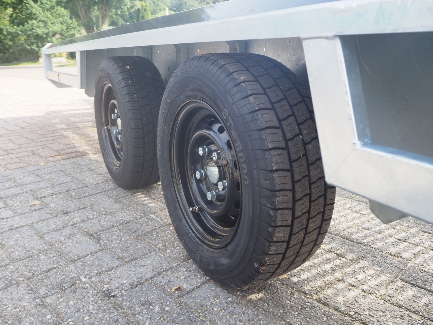 Henra machinetransporter 400x175 3500kg expert uitvoering roosterprofiel laadvloer klep 165 ipv 115cm € 6390 excl. 21%BTW (11)