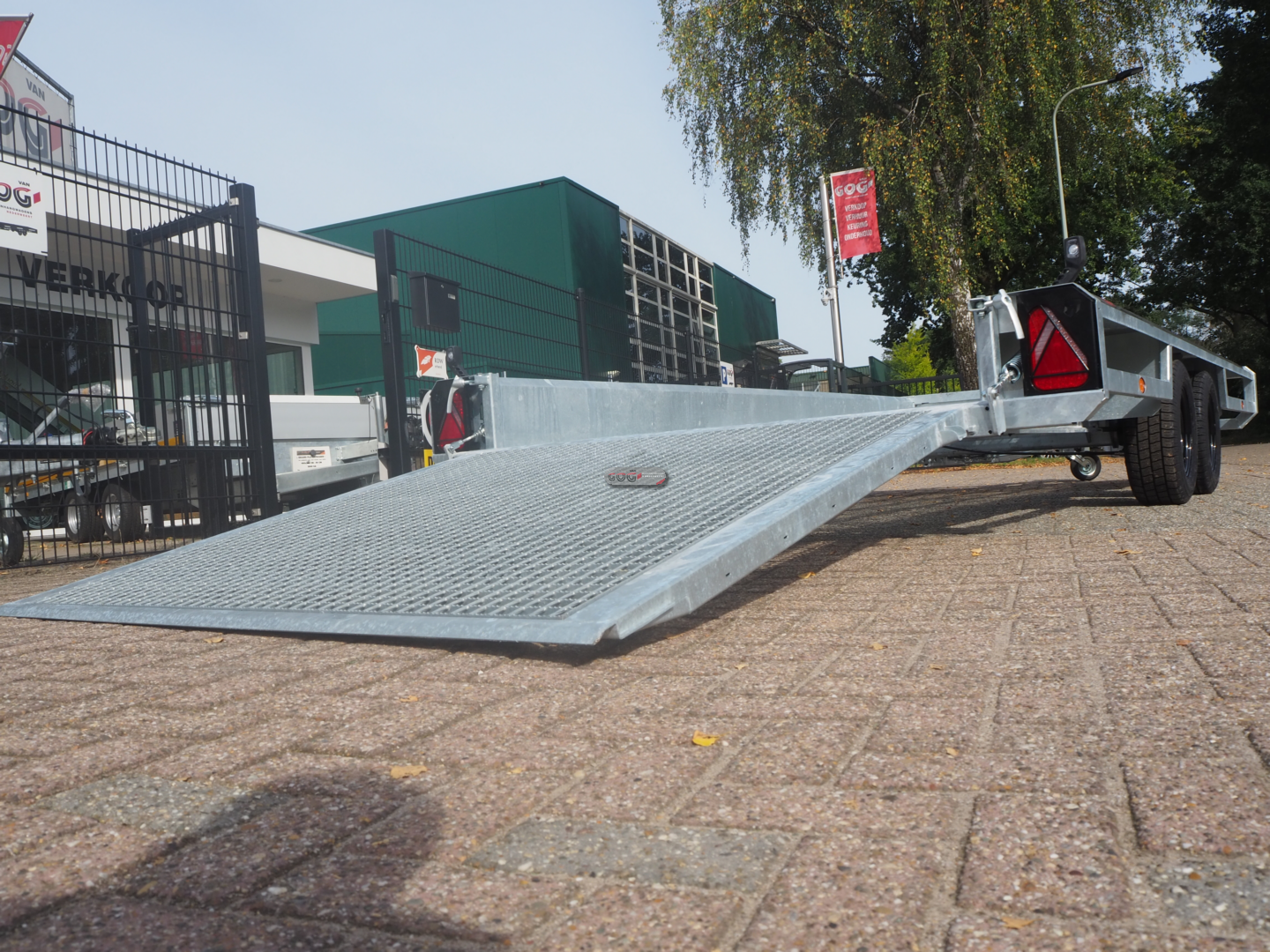 Henra machinetransporter 400x175 3500kg expert uitvoering roosterprofiel laadvloer klep 165 ipv 115cm € 6390 excl. 21%BTW (13)