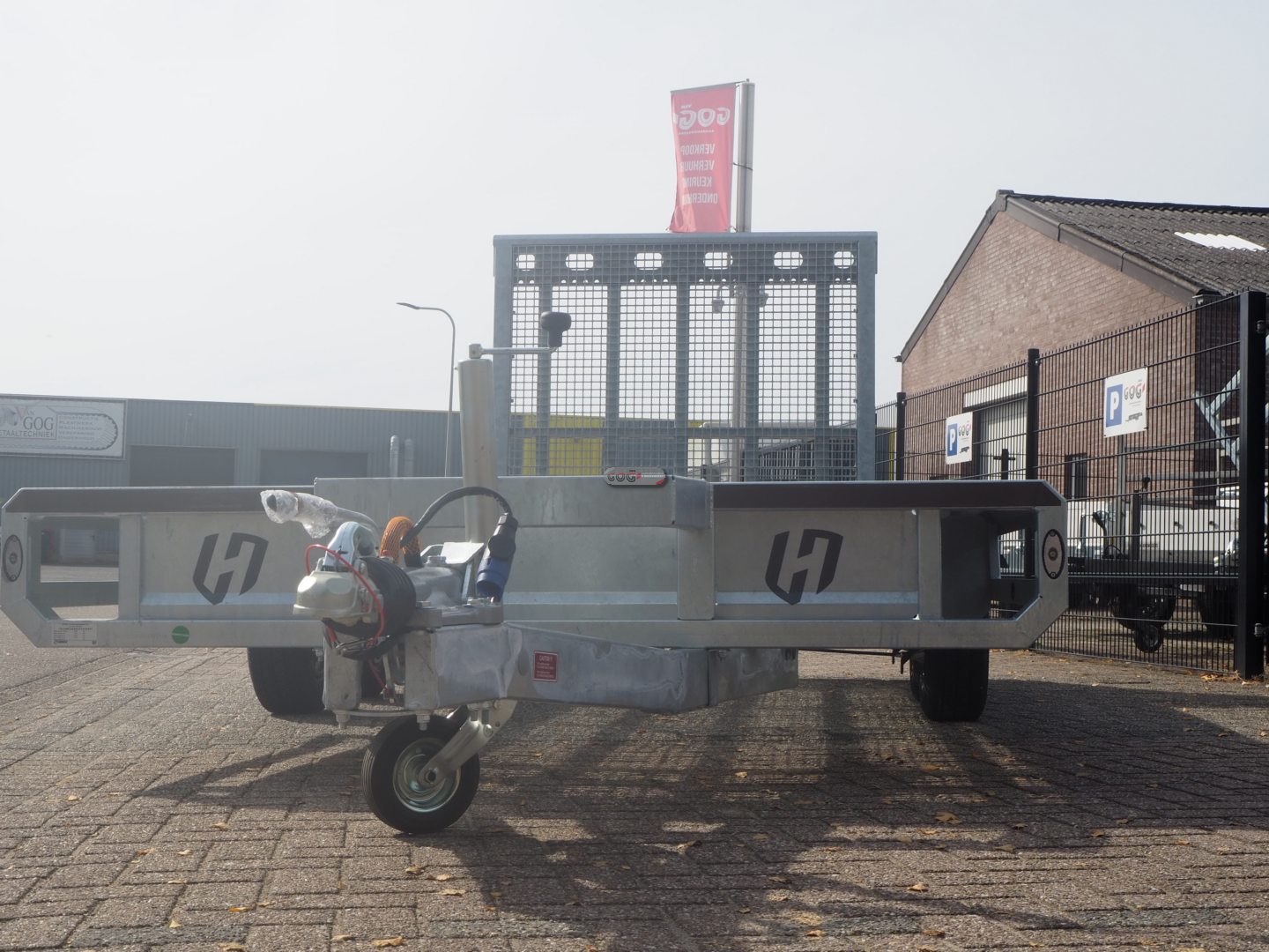 Henra machinetransporter 400x175 3500kg expert uitvoering roosterprofiel laadvloer klep 165 ipv 115cm € 6390 excl. 21%BTW (5)