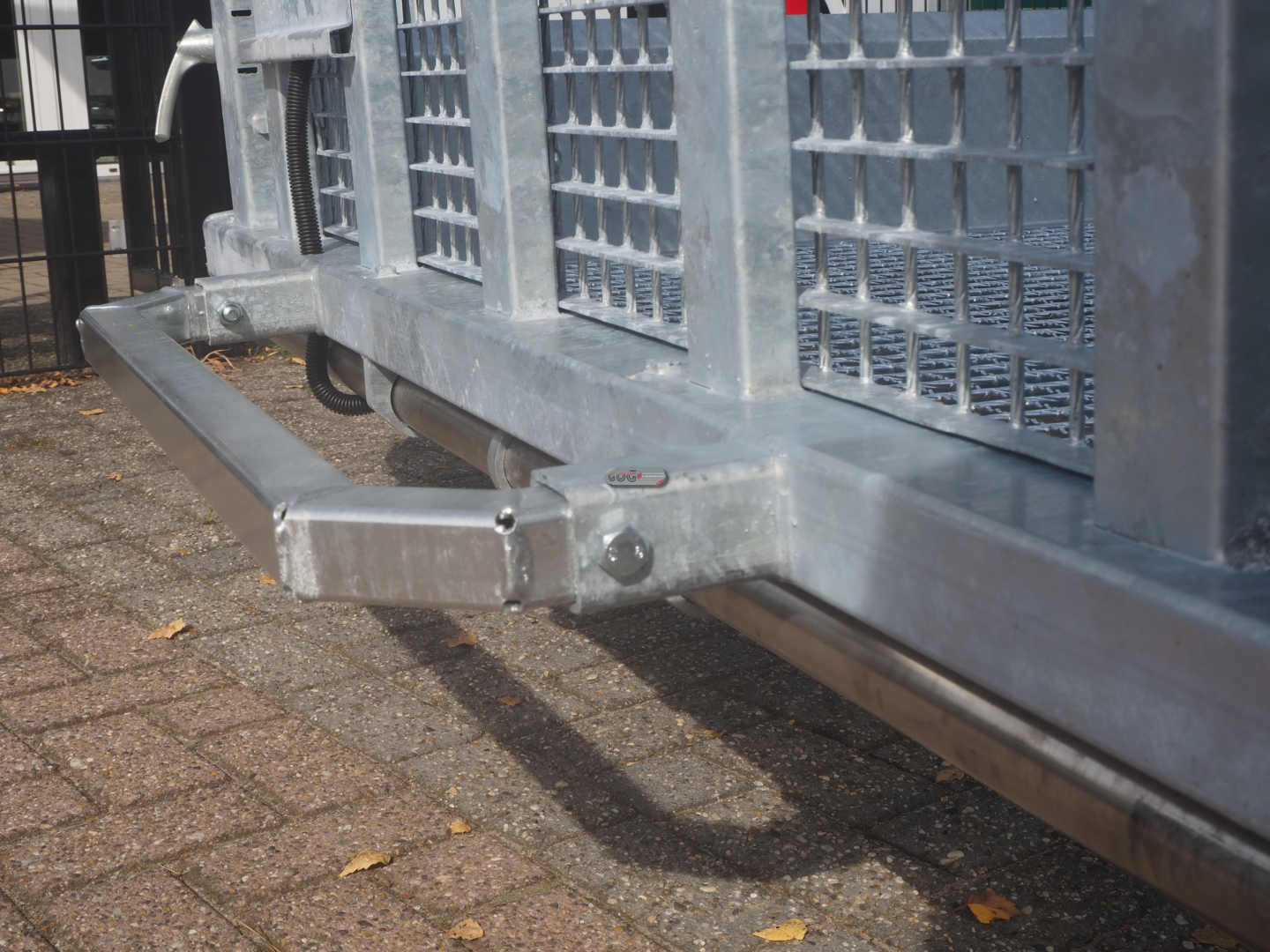Henra machinetransporter 400x175 3500kg expert uitvoering roosterprofiel laadvloer klep 165 ipv 115cm € 6390 excl. 21%BTW (9)