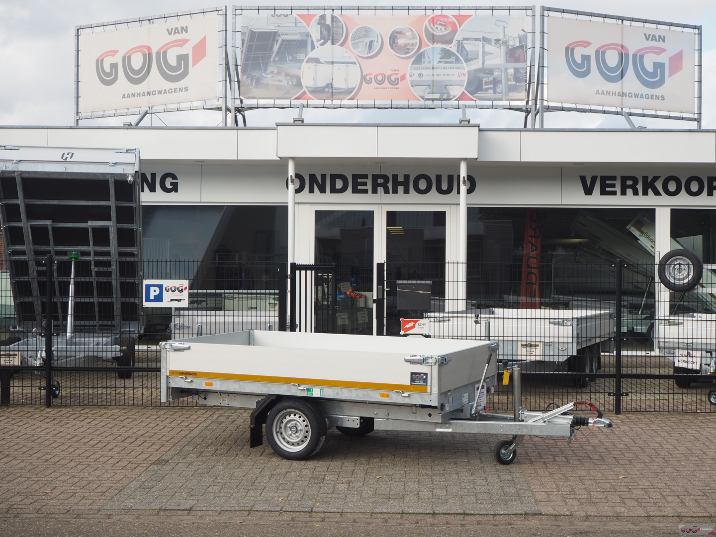 926-1123 Eduard achterwaartse kipper 256x150 1500kg lvh 63 elektr. en noodhandpomp (21)